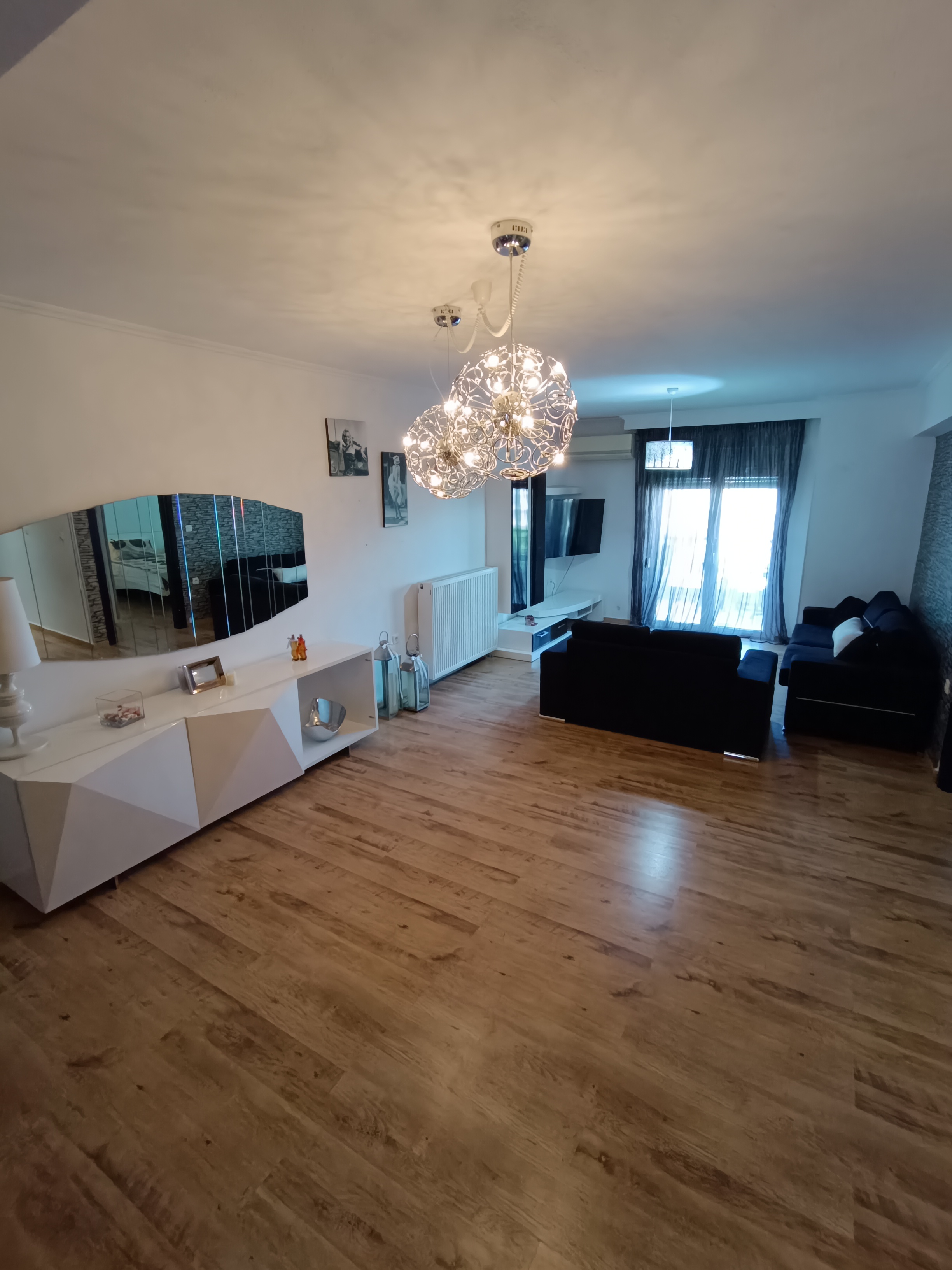 Apartment Image 8